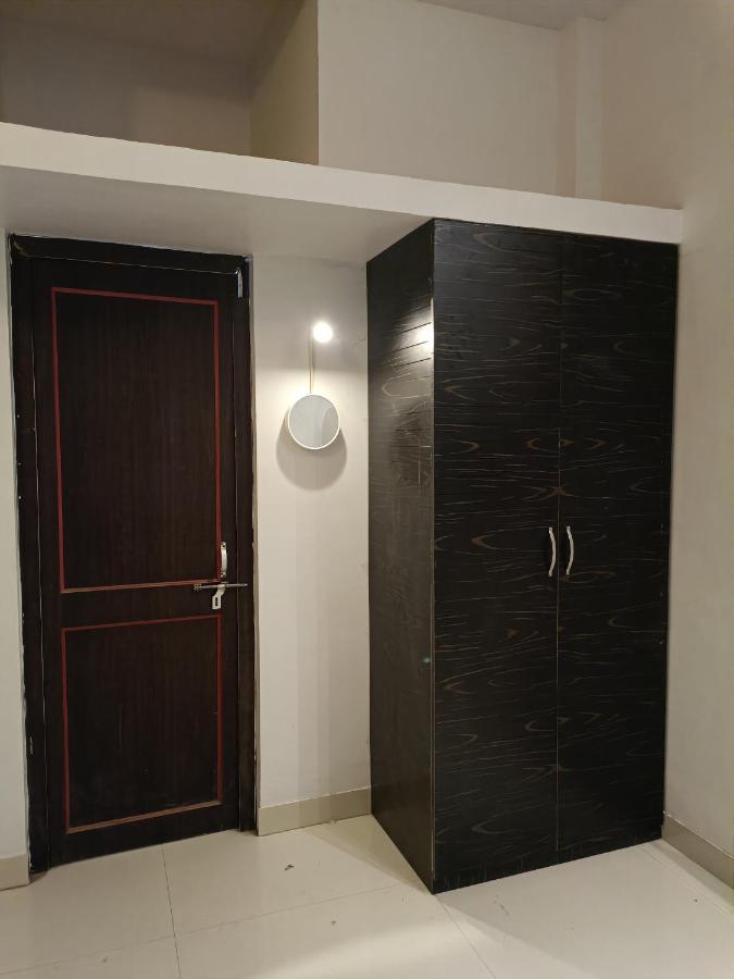 Leela Homestay Jabalpur - Lily - 2 Bhk Luxury Appartment 외부 사진