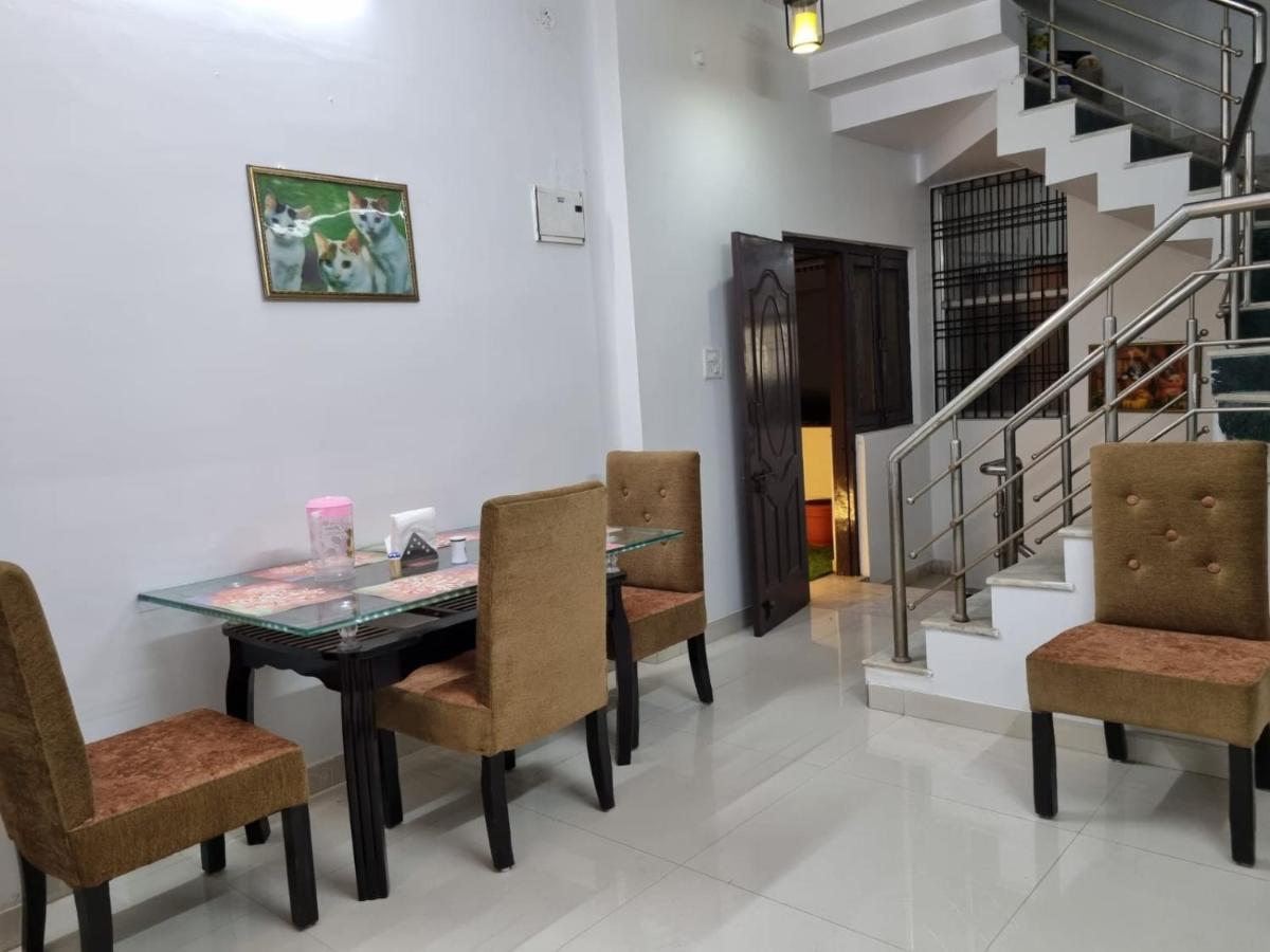 Leela Homestay Jabalpur - Lily - 2 Bhk Luxury Appartment 외부 사진
