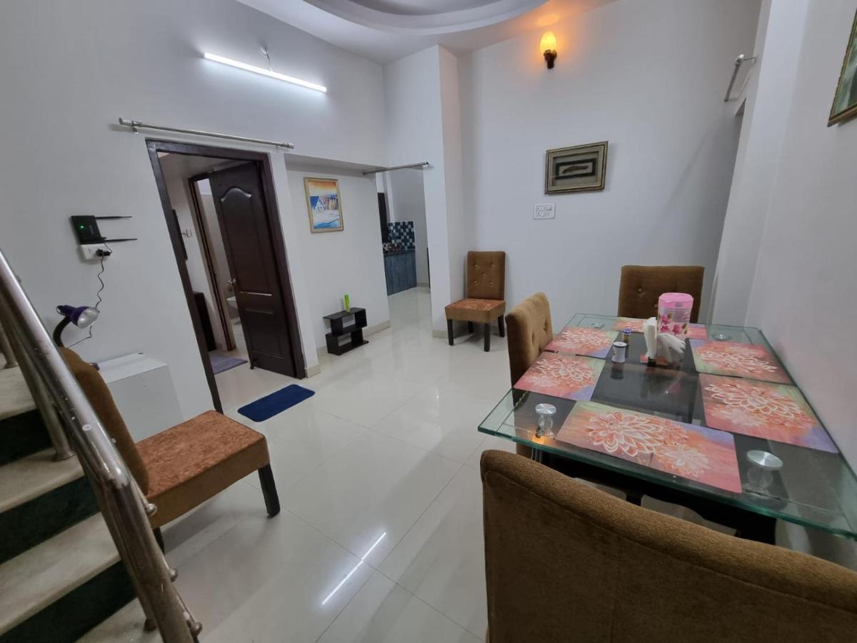 Leela Homestay Jabalpur - Lily - 2 Bhk Luxury Appartment 외부 사진