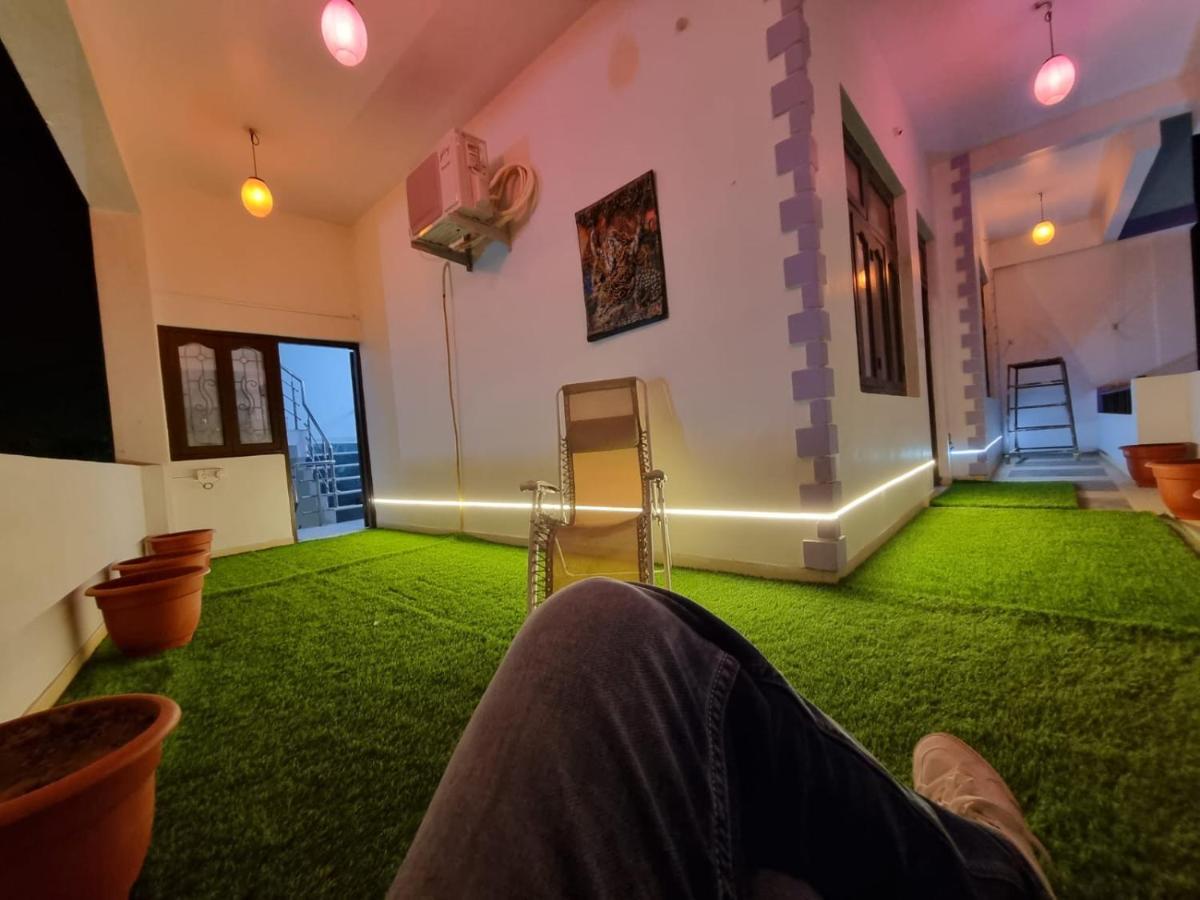 Leela Homestay Jabalpur - Lily - 2 Bhk Luxury Appartment 외부 사진