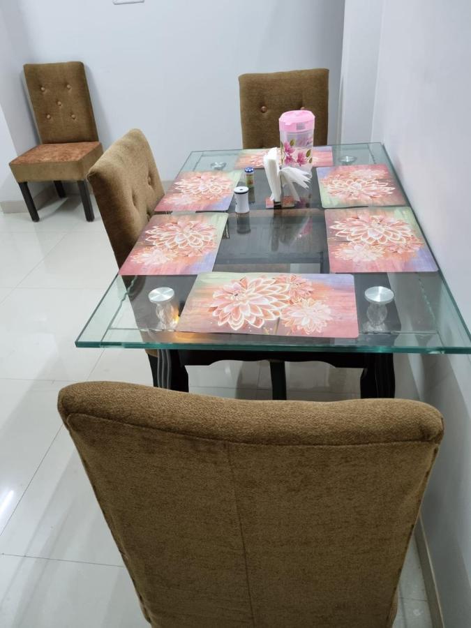 Leela Homestay Jabalpur - Lily - 2 Bhk Luxury Appartment 외부 사진