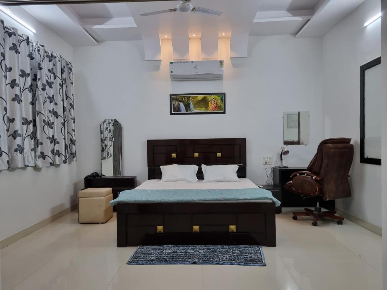 Leela Homestay Jabalpur - Lily - 2 Bhk Luxury Appartment 외부 사진