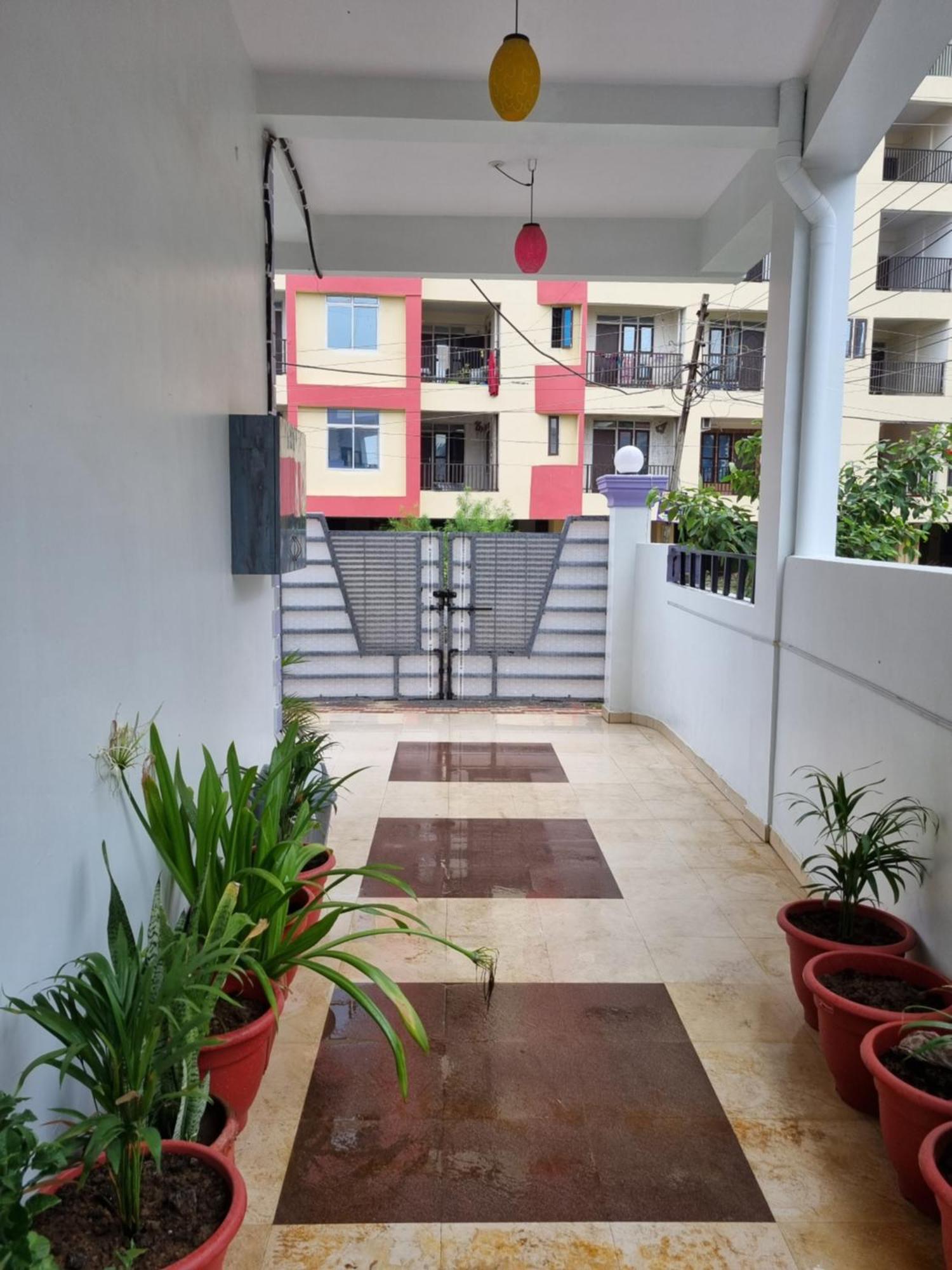 Leela Homestay Jabalpur - Lily - 2 Bhk Luxury Appartment 외부 사진